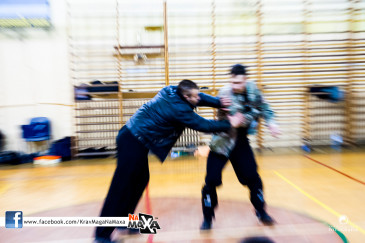 tactical knife fighting krav maga na maxa kettlebells kmg sztuki walki tarnowskie bytom zawiercie ruda dabrowa raciborz rybnik gliwice czestochowa piekary knurow katowice (2).jpg