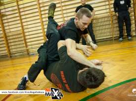 Egzamin Krav Maga styczeń 2012 (164).jpg