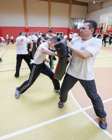 krav maga na maxa kettlebells kmg sztuki walki tarnowskie bytom zawiercie ruda dabrowa raciborz rybnik gliwice czestochowa piekary knurow katowice p0-2.jpg